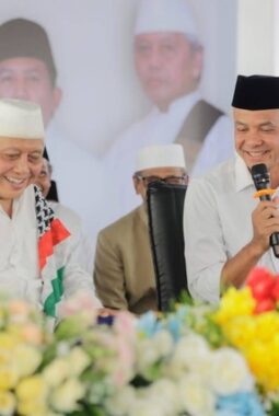 Gus Yasin Apresiasi Program Unggulan Ganjar-Mahfud: Beri Insentif Guru Agama