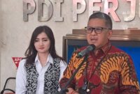 Konpers Sekjen PDIP Hasto Kristiyanto di DPP PDIP, Menteng