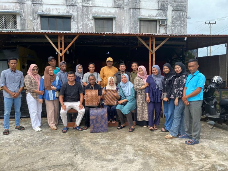 Acara Purna Bakti: Penghargaan dan Perpisahan Mengharukan untuk Bapak Rudianto 