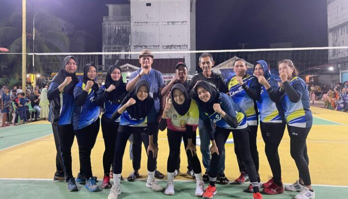 Tim Voli Putri Batu Berdaun Raih Juara I